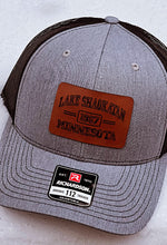 Load image into Gallery viewer, Richardson - Adjustable Snapback Trucker Cap - 112
